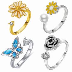 Wholesale 4 Pcs Adjustable Open Stackable Rings Set Butterfly Rose Daisy Flower Rings