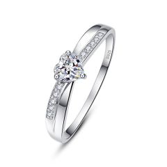 Wholesale 5mm 925 Sliver Women Promise Rings with Heart Shaped  Cubic Zirconia